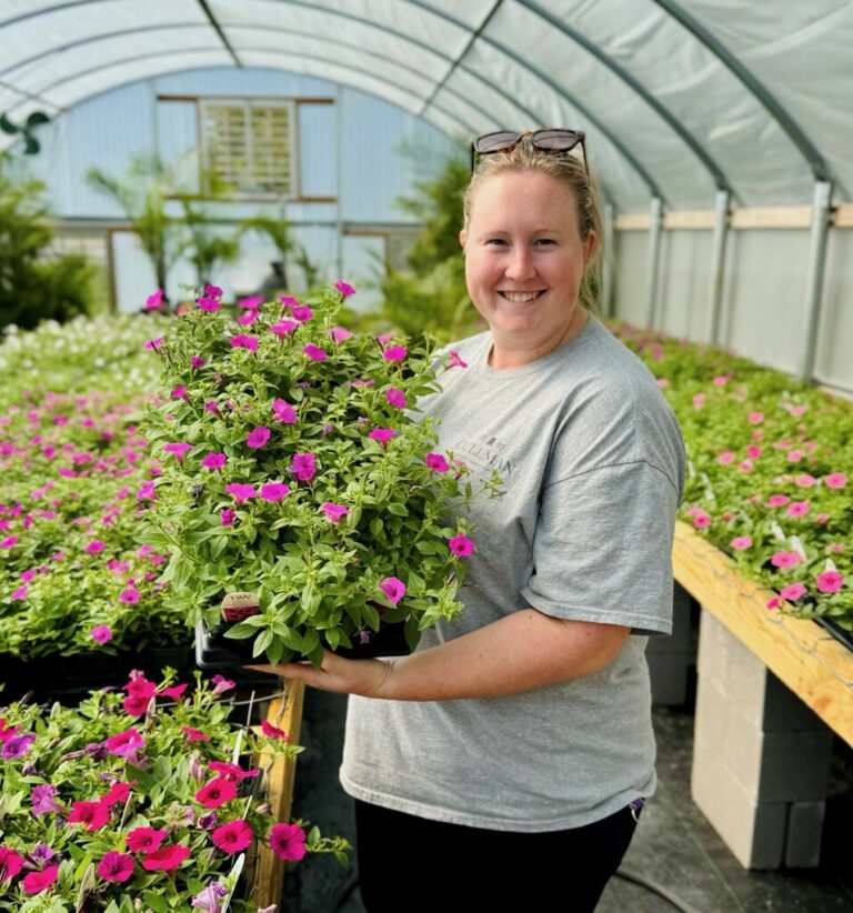 Keeping Cullman beautiful: Meet the ‘flower girls’ - The Cullman Tribune